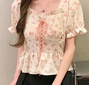 Floral Lace-Up Peplum Top