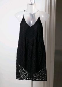 Elegant Black Lace Mini Dress