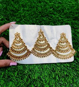 Chand Bali Earings With Mang Tika