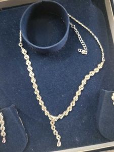92.5 Silver Jewellery Set (Baby Pink Droplet)