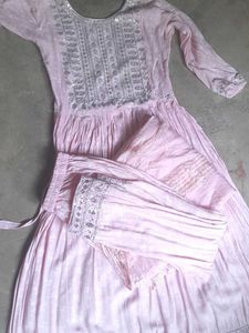 Pink Anarkali Frok With Beautiful Colors And Stone