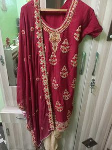 Embroidered Kurta Set