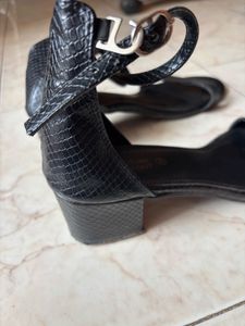 MFT Couture - size 38 Heels