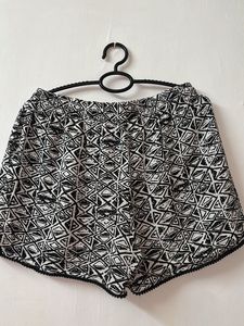 Patterned Black &amp; White Shorts