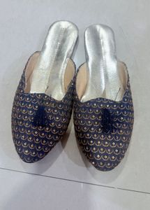 New Handmade Jutti Flat Back Open