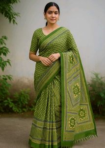 🛍️Green Floral Cotton Saree ⭐⭐⭐⭐⭐