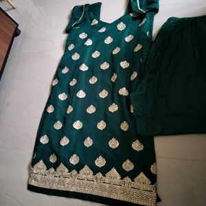 Kurta Set With Pant And Dupatta