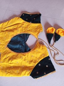 Komal Blouse