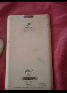 BSNL Tablet with Keyboard Case