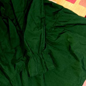 Green Long Sleeve Top