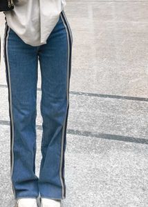 Chic Blue Flared Straight Fit Women Jeans