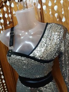 🖤🤍Sequin One-Sleeve Two Piece Set🤍🖤