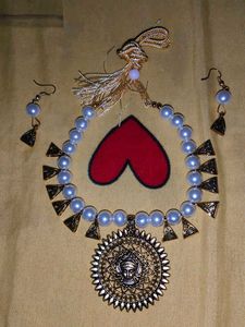 Necklace With Earing