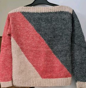 Handknitted thick woollen sweater
