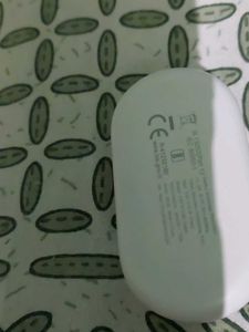 OnePlus Earbuds 2r