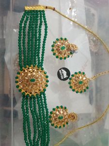 Green Necklace Set