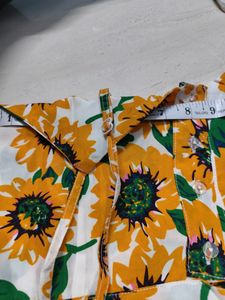 Beautiful Sunflower Print Top..