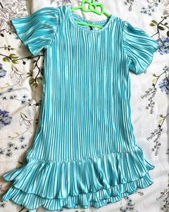 Girls Flared Sleeve Dress