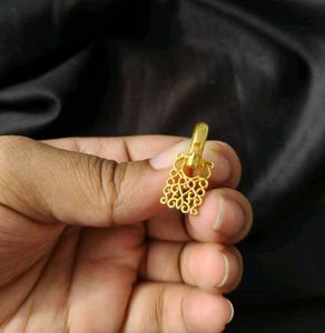 Elegant Gold Filigree Earrings