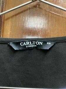 Carton London Sweet Heart Blouse