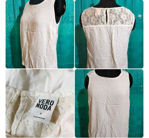 Size S/M🎁Buy 2 Get 1 Free🎁 White Sleeveless Top