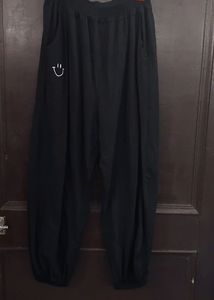 A Export Surplus Multibranded Highwaist Jean