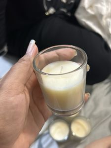 Scented Candle 12 hrs long last