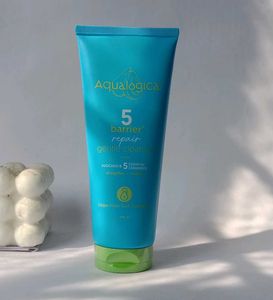 Combo pack: Aqualogica sunscreen &amp; facewash