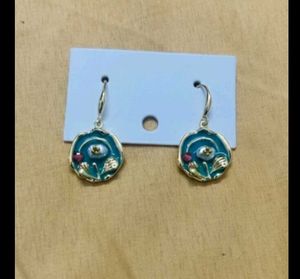 Elegant Floral Drop Earrings