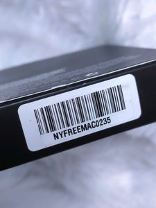 Luxe Brand Original MAC Highlighter