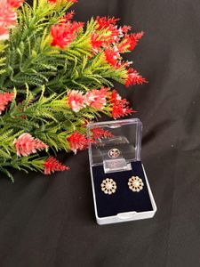 Ad Diamond  Stud  Earring