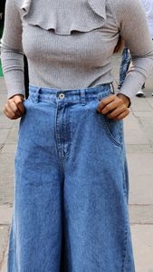 SUPER WIDE FLARE HIGH WAISTED 30WAIST