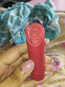 Red Rose Lipstick
