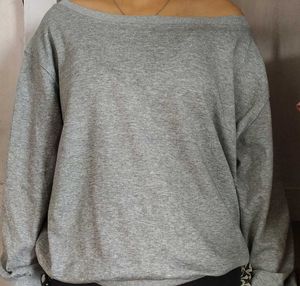 Grey sweatshirt