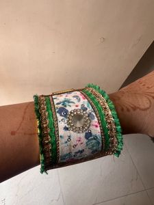 Stylish Green Bracelet