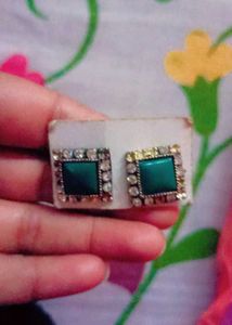 Earrings Or Jhumka
