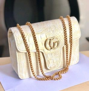 Sling bags New