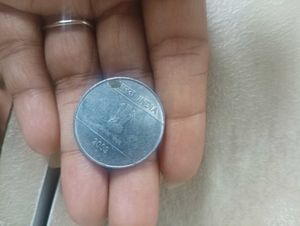 Rare Collectible: 2 Rupee Coin