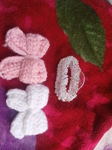 Pink and white wool bow hair clip for woman