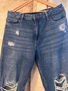 Ripped High Waist Jeans