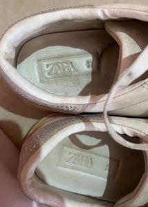 Women Sneakers