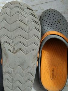 Stylish Grey &amp; Orange Flip Flops aqualite