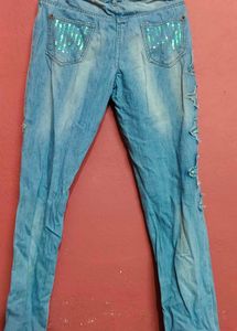 Star Patch Jeans