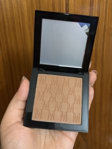 International Brand Bronzer