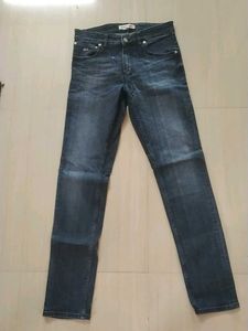 Tommy Hilfiger Jeans