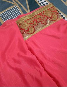 Premium Quality Heavy Saree With Blouse 🥰
