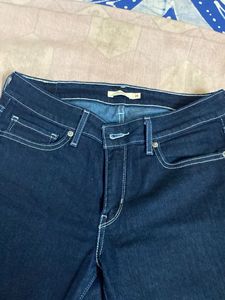 Streachble Levi’s Dark Blue Denim