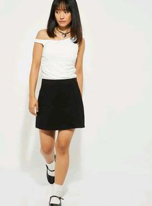 ALAYA F x URB_N Women Solid One-shoulder Crop Top