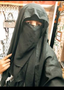Black Tranding Niqub