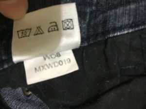 Trapped Jeans
